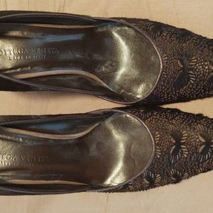 Shoes--lace front, hair back